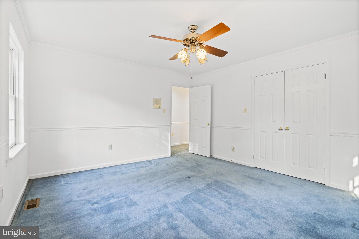 10333 HICKORY FOREST DR, OAKTON, Virginia 22124, 3 Bedrooms Bedrooms, ,2 BathroomsBathrooms,Residential,For sale,10333 HICKORY FOREST DR,VAFX2239034 MLS # VAFX2239034