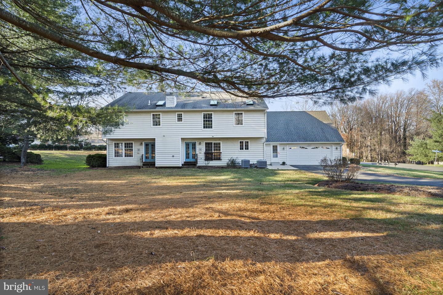 10333 HICKORY FOREST DR, OAKTON, Virginia 22124, 3 Bedrooms Bedrooms, ,2 BathroomsBathrooms,Residential,For sale,10333 HICKORY FOREST DR,VAFX2239034 MLS # VAFX2239034
