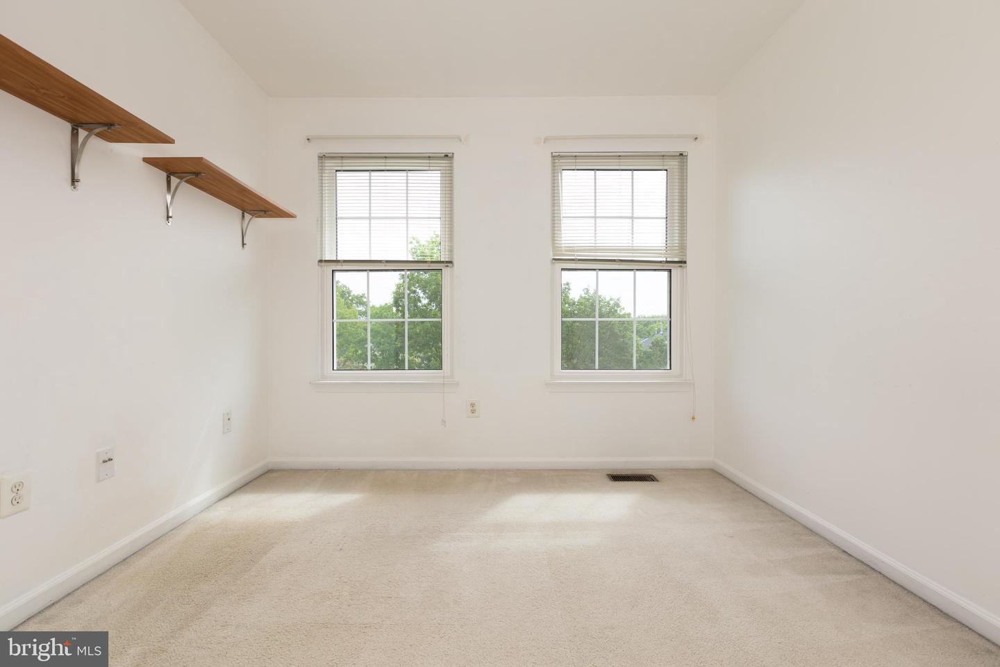 6376 JAMES HARRIS WAY, CENTREVILLE, Virginia 20121, 3 Bedrooms Bedrooms, ,2 BathroomsBathrooms,Residential,For sale,6376 JAMES HARRIS WAY,VAFX2238990 MLS # VAFX2238990