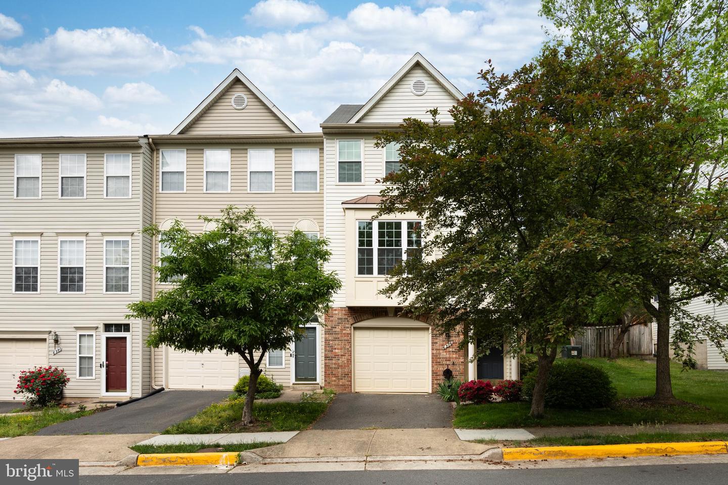 6376 JAMES HARRIS WAY, CENTREVILLE, Virginia 20121, 3 Bedrooms Bedrooms, ,2 BathroomsBathrooms,Residential,For sale,6376 JAMES HARRIS WAY,VAFX2238990 MLS # VAFX2238990