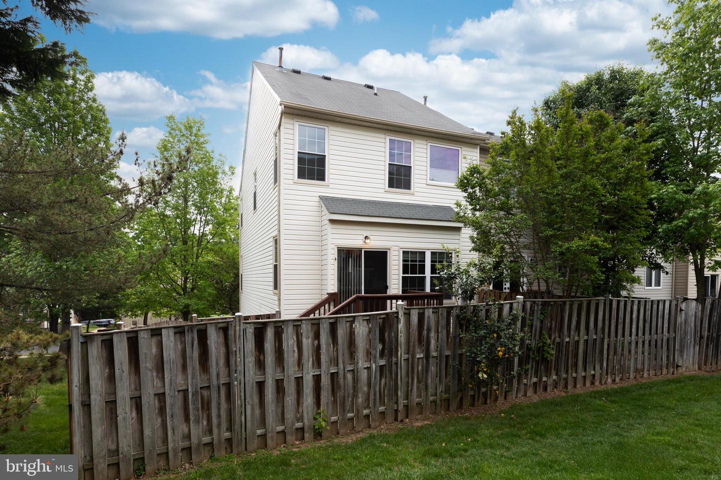 6376 JAMES HARRIS WAY, CENTREVILLE, Virginia 20121, 3 Bedrooms Bedrooms, ,2 BathroomsBathrooms,Residential,For sale,6376 JAMES HARRIS WAY,VAFX2238990 MLS # VAFX2238990