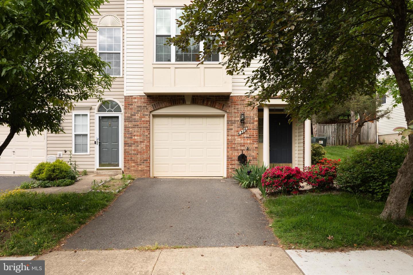 6376 JAMES HARRIS WAY, CENTREVILLE, Virginia 20121, 3 Bedrooms Bedrooms, ,2 BathroomsBathrooms,Residential,For sale,6376 JAMES HARRIS WAY,VAFX2238990 MLS # VAFX2238990