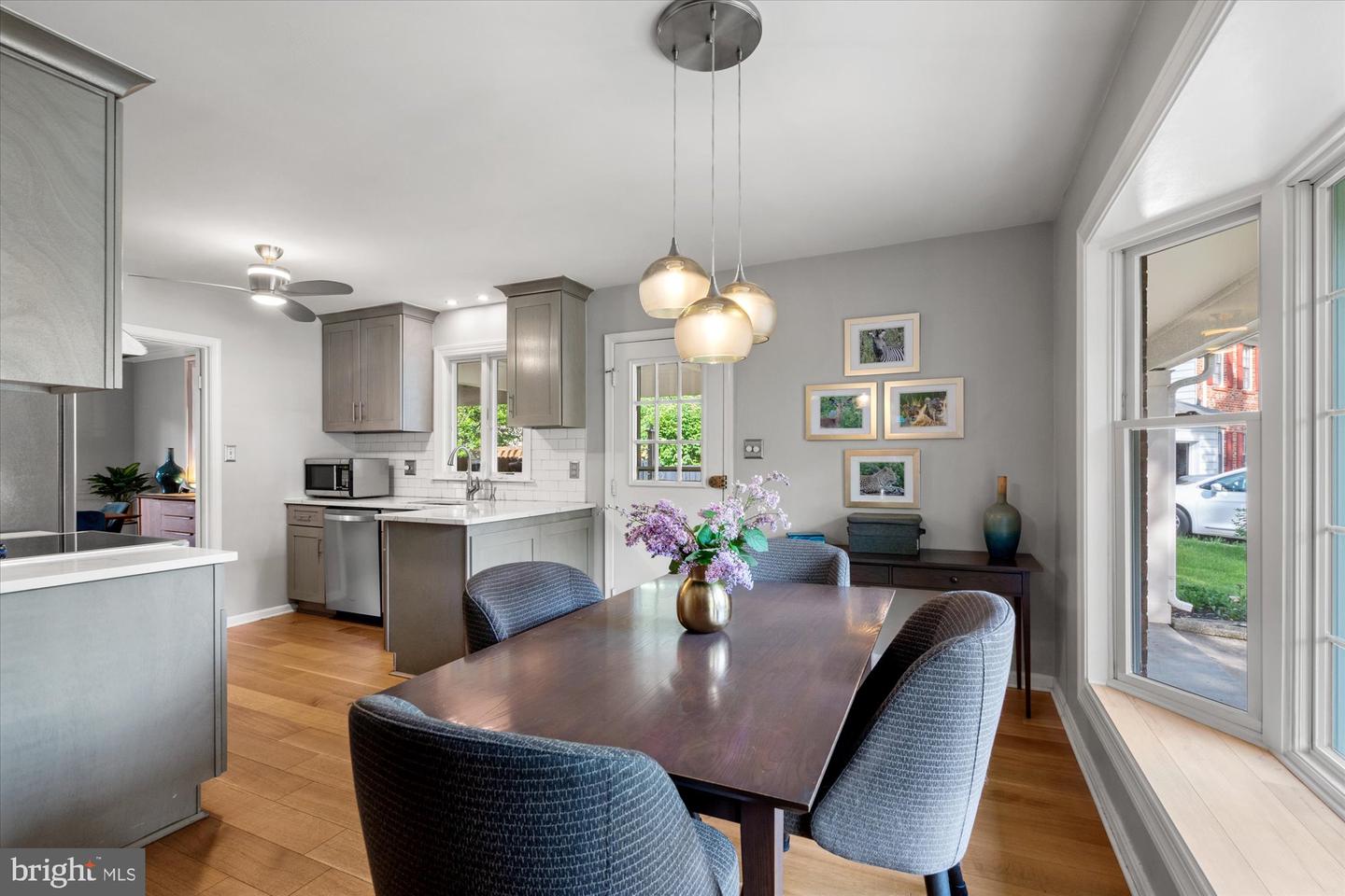 8221 TREEBROOKE LN, ALEXANDRIA, Virginia 22308, 4 Bedrooms Bedrooms, ,3 BathroomsBathrooms,Residential,For sale,8221 TREEBROOKE LN,VAFX2238988 MLS # VAFX2238988
