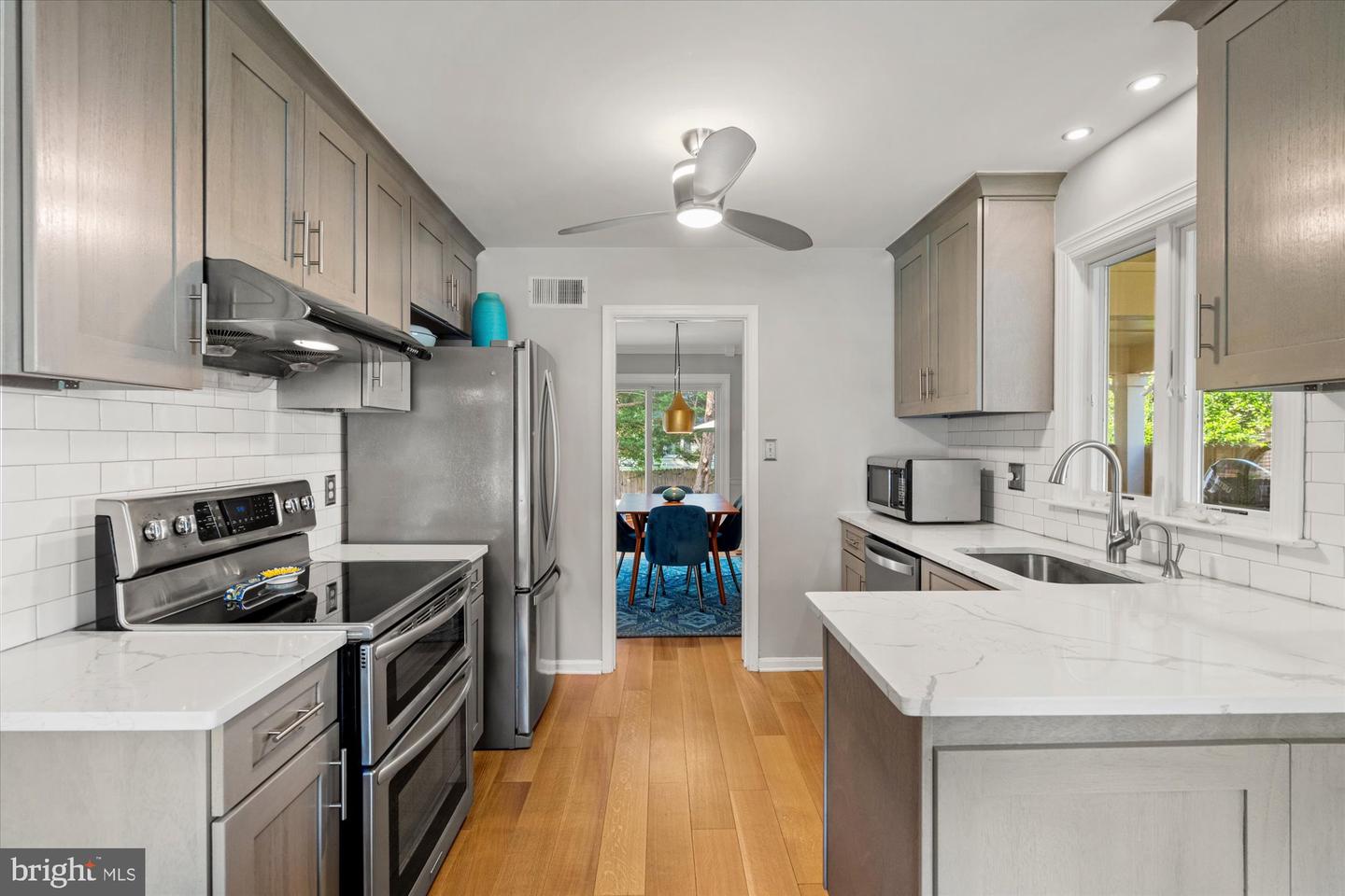 8221 TREEBROOKE LN, ALEXANDRIA, Virginia 22308, 4 Bedrooms Bedrooms, ,3 BathroomsBathrooms,Residential,For sale,8221 TREEBROOKE LN,VAFX2238988 MLS # VAFX2238988