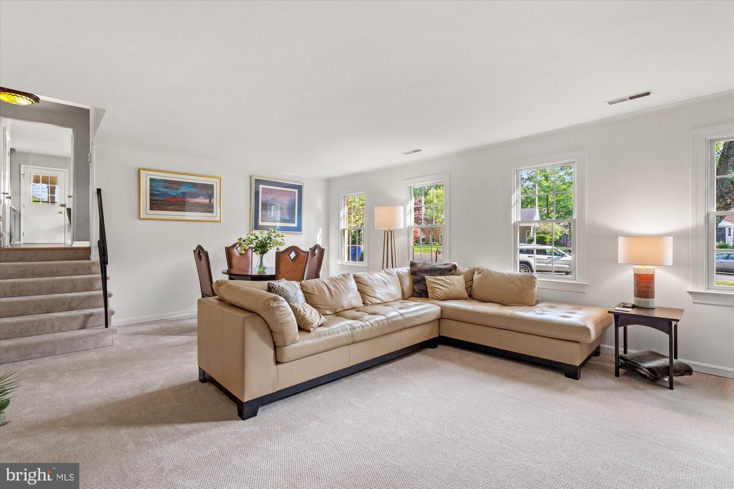 8221 TREEBROOKE LN, ALEXANDRIA, Virginia 22308, 4 Bedrooms Bedrooms, ,3 BathroomsBathrooms,Residential,For sale,8221 TREEBROOKE LN,VAFX2238988 MLS # VAFX2238988