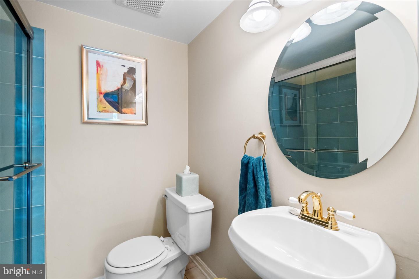 8221 TREEBROOKE LN, ALEXANDRIA, Virginia 22308, 4 Bedrooms Bedrooms, ,3 BathroomsBathrooms,Residential,For sale,8221 TREEBROOKE LN,VAFX2238988 MLS # VAFX2238988