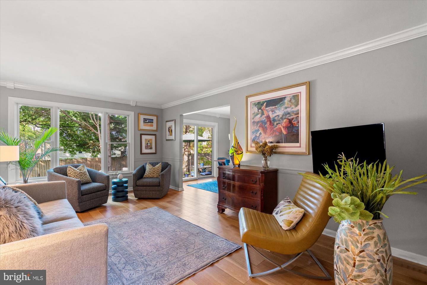8221 TREEBROOKE LN, ALEXANDRIA, Virginia 22308, 4 Bedrooms Bedrooms, ,3 BathroomsBathrooms,Residential,For sale,8221 TREEBROOKE LN,VAFX2238988 MLS # VAFX2238988