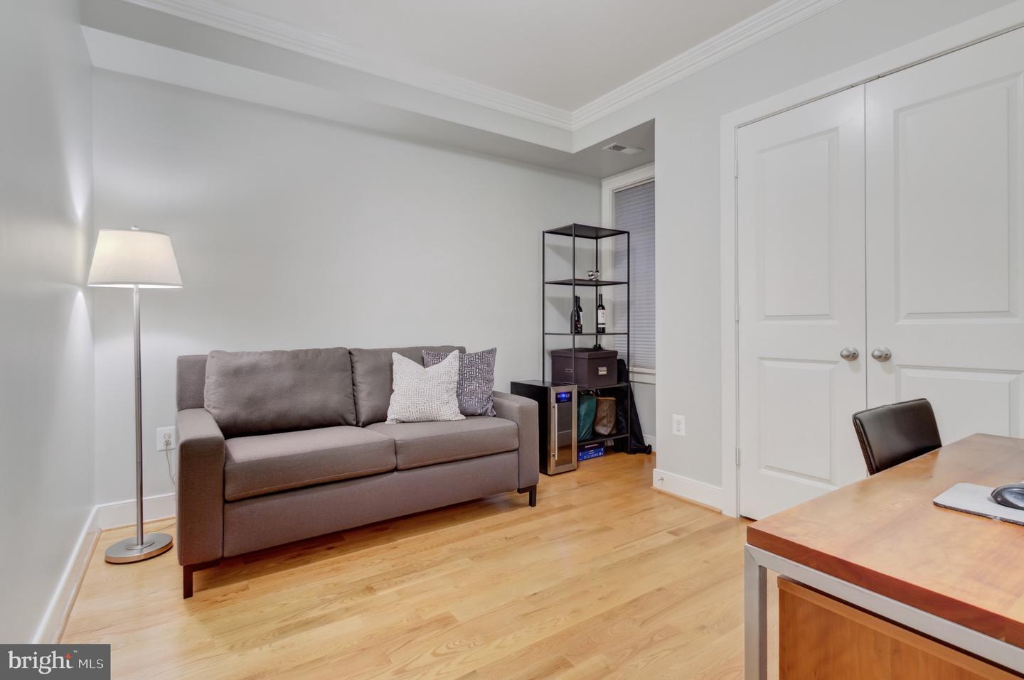 2448 ONTARIO RD NW #3, WASHINGTON, District Of Columbia 20009, 2 Bedrooms Bedrooms, ,2 BathroomsBathrooms,Residential,For sale,2448 ONTARIO RD NW #3,DCDC2199374 MLS # DCDC2199374