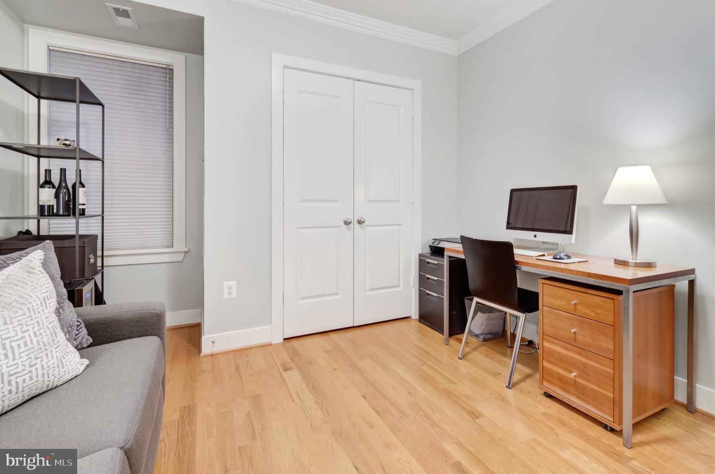 2448 ONTARIO RD NW #3, WASHINGTON, District Of Columbia 20009, 2 Bedrooms Bedrooms, ,2 BathroomsBathrooms,Residential,For sale,2448 ONTARIO RD NW #3,DCDC2199374 MLS # DCDC2199374
