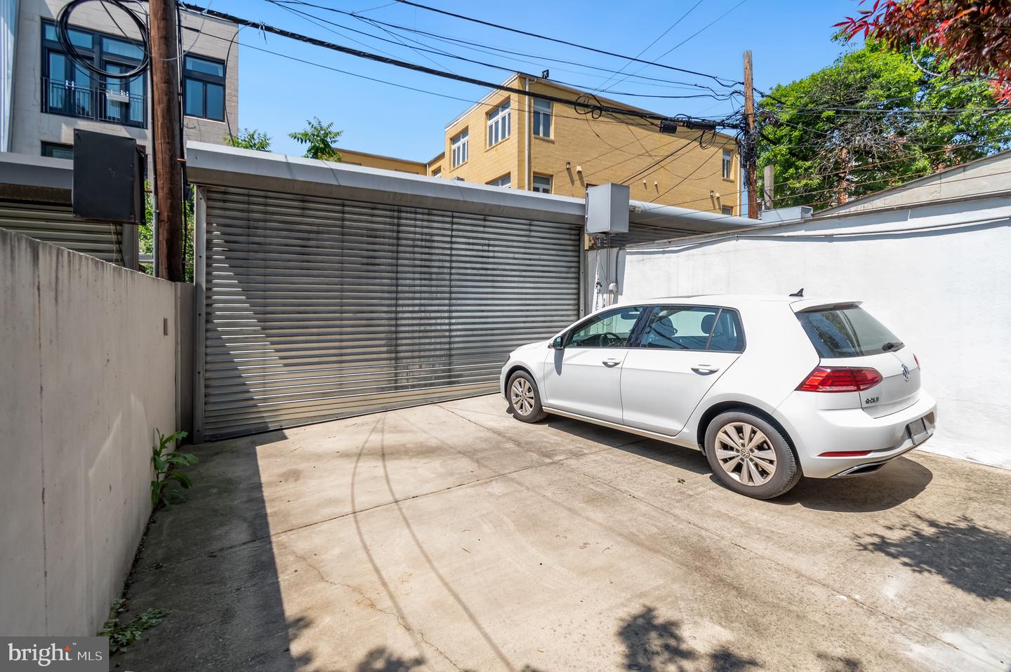 2448 ONTARIO RD NW #3, WASHINGTON, District Of Columbia 20009, 2 Bedrooms Bedrooms, ,2 BathroomsBathrooms,Residential,For sale,2448 ONTARIO RD NW #3,DCDC2199374 MLS # DCDC2199374