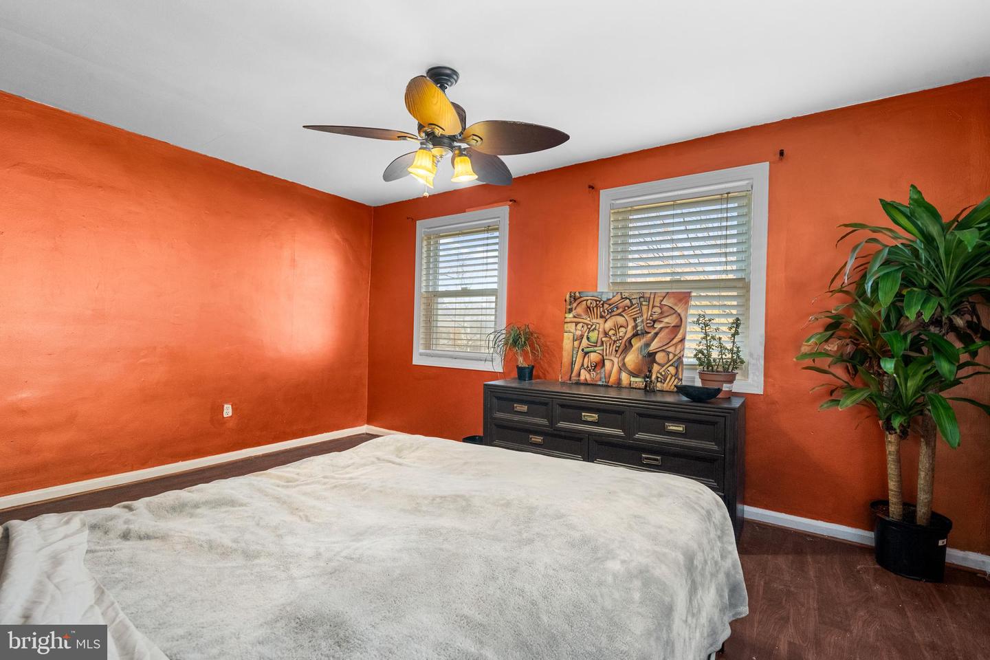 658 NICHOLSON ST NE, WASHINGTON, District Of Columbia 20011, 3 Bedrooms Bedrooms, 8 Rooms Rooms,1 BathroomBathrooms,Residential,For sale,658 NICHOLSON ST NE,DCDC2199456 MLS # DCDC2199456
