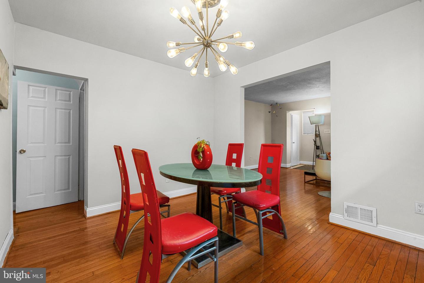 658 NICHOLSON ST NE, WASHINGTON, District Of Columbia 20011, 3 Bedrooms Bedrooms, 8 Rooms Rooms,1 BathroomBathrooms,Residential,For sale,658 NICHOLSON ST NE,DCDC2199456 MLS # DCDC2199456