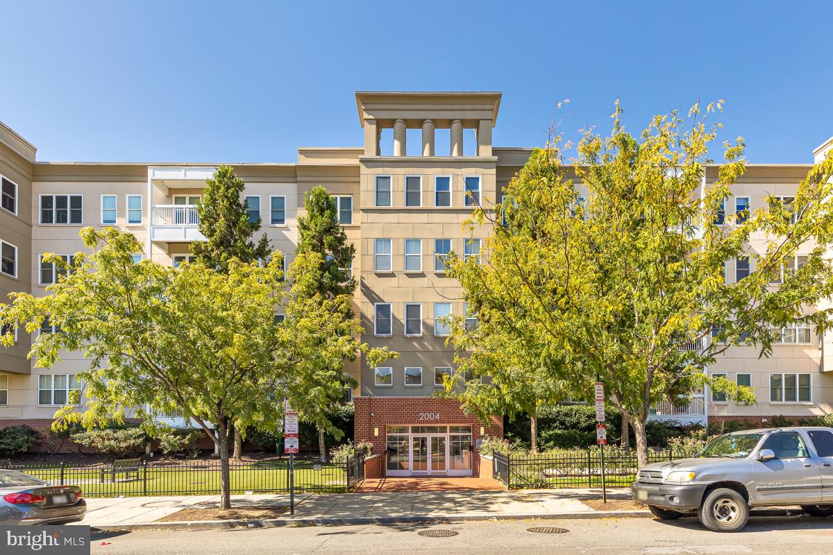 2004 11TH ST NW #228, WASHINGTON, District Of Columbia 20009, 2 Bedrooms Bedrooms, ,2 BathroomsBathrooms,Residential,For sale,2004 11TH ST NW #228,DCDC2199480 MLS # DCDC2199480