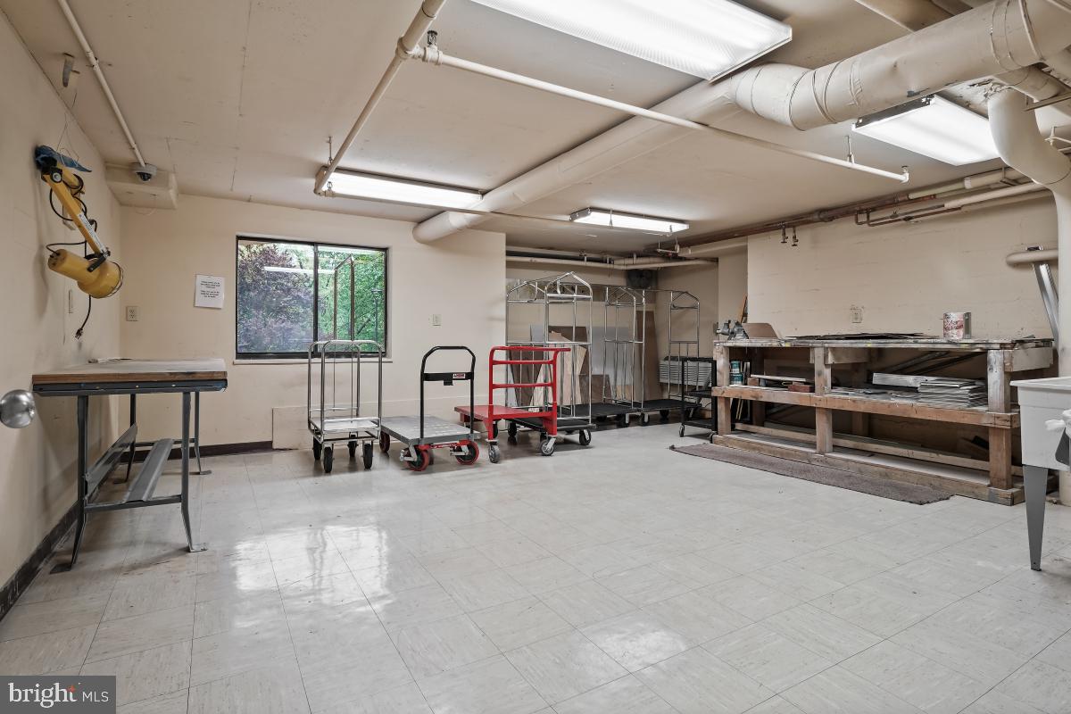 5901 MOUNT EAGLE DR #509, ALEXANDRIA, Virginia 22303, 2 Bedrooms Bedrooms, 8 Rooms Rooms,2 BathroomsBathrooms,Residential,For sale,5901 MOUNT EAGLE DR #509,VAFX2239236 MLS # VAFX2239236