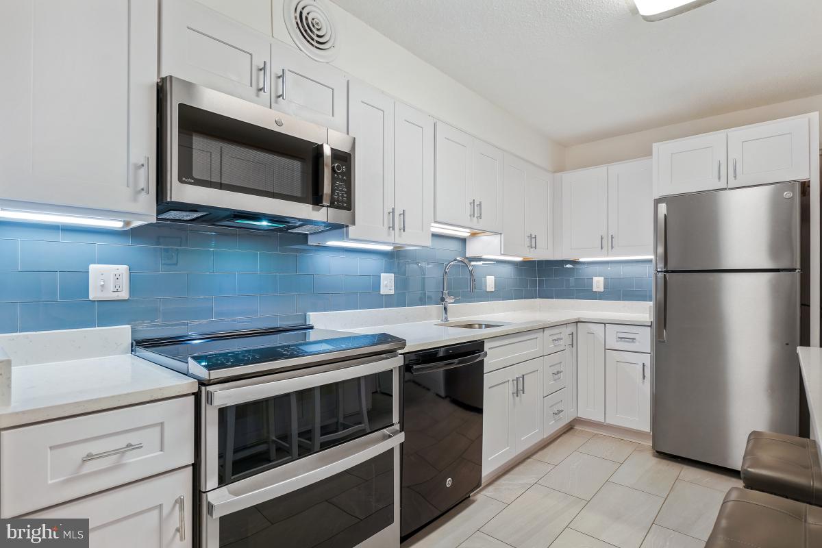 5901 MOUNT EAGLE DR #509, ALEXANDRIA, Virginia 22303, 2 Bedrooms Bedrooms, 8 Rooms Rooms,2 BathroomsBathrooms,Residential,For sale,5901 MOUNT EAGLE DR #509,VAFX2239236 MLS # VAFX2239236