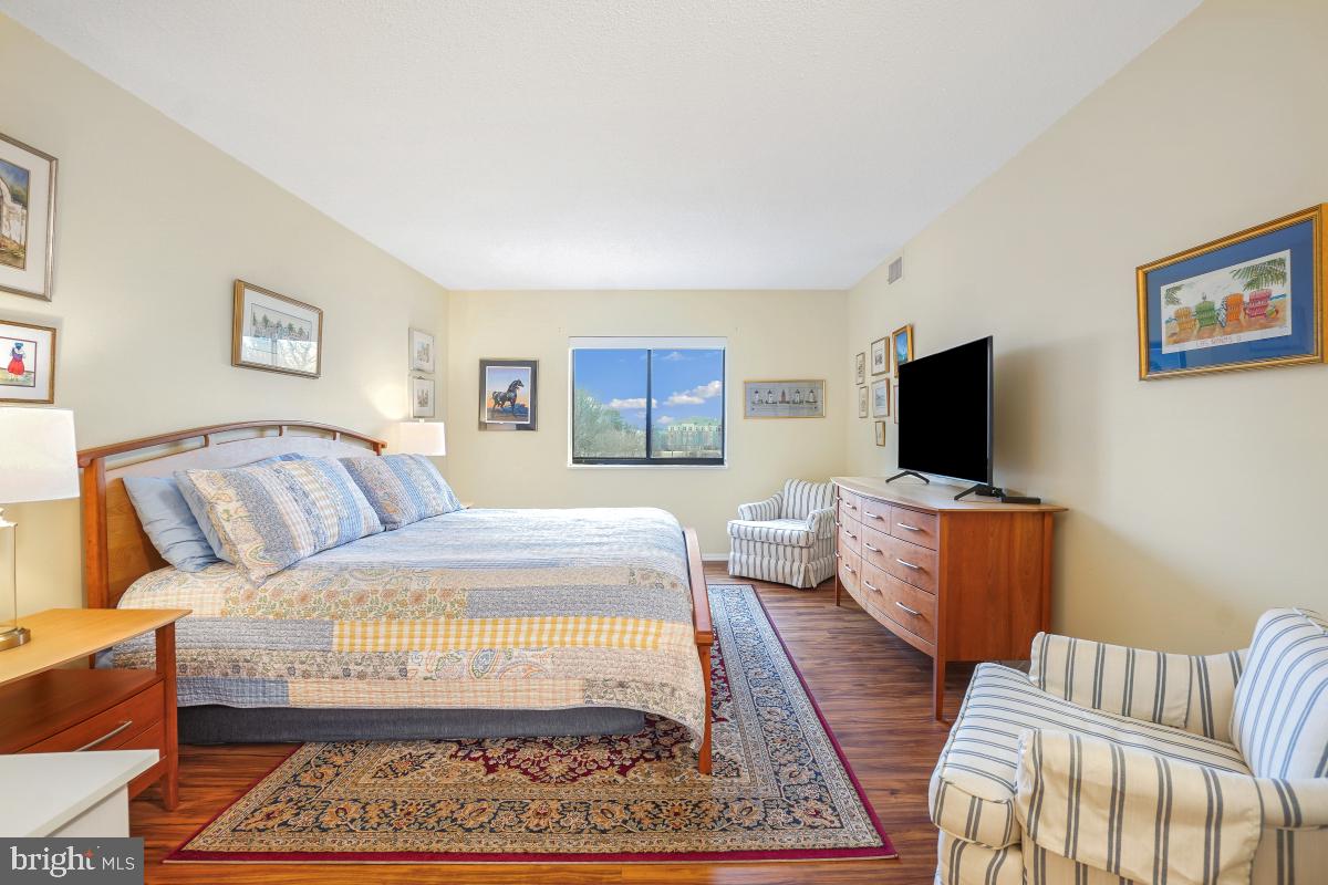 5901 MOUNT EAGLE DR #509, ALEXANDRIA, Virginia 22303, 2 Bedrooms Bedrooms, 8 Rooms Rooms,2 BathroomsBathrooms,Residential,For sale,5901 MOUNT EAGLE DR #509,VAFX2239236 MLS # VAFX2239236