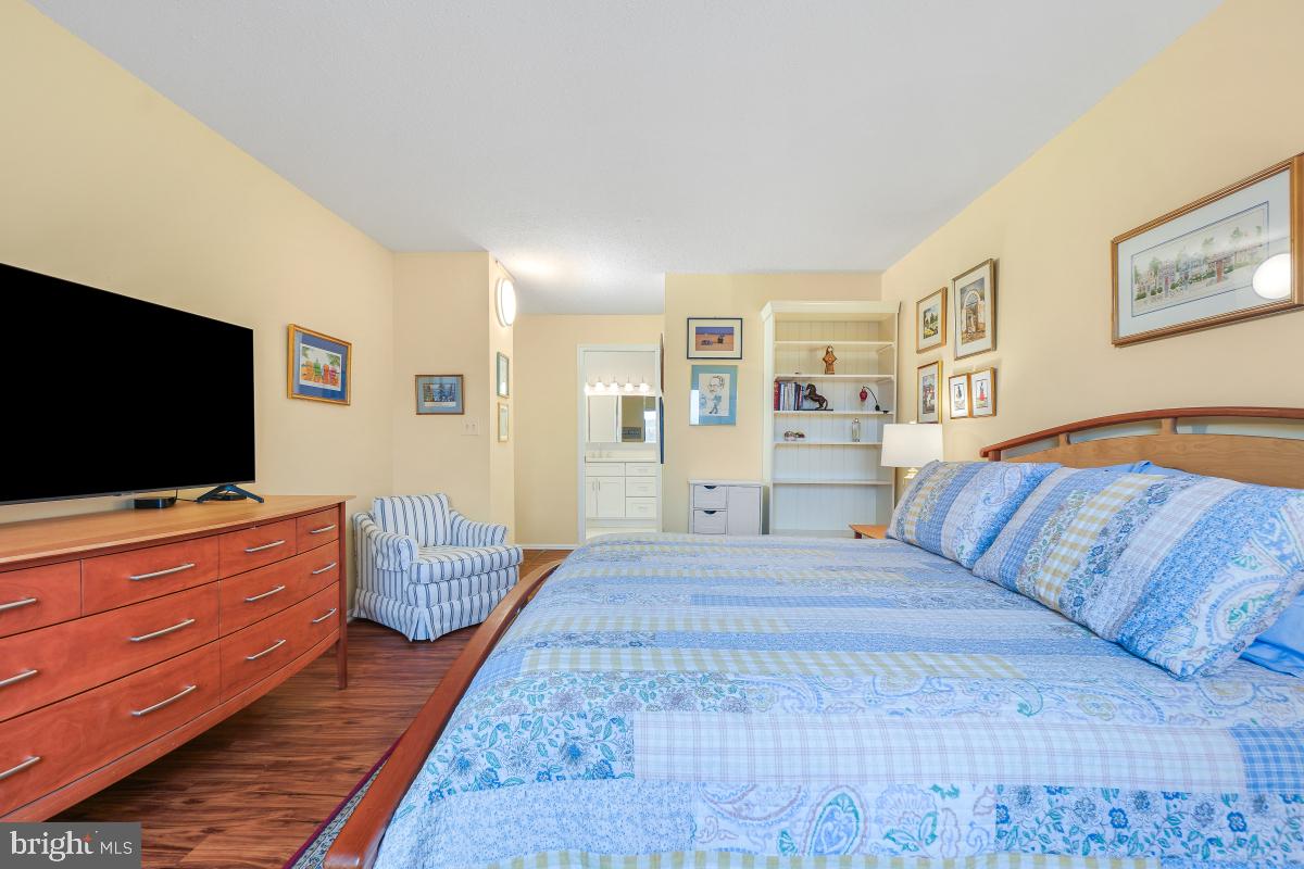 5901 MOUNT EAGLE DR #509, ALEXANDRIA, Virginia 22303, 2 Bedrooms Bedrooms, 8 Rooms Rooms,2 BathroomsBathrooms,Residential,For sale,5901 MOUNT EAGLE DR #509,VAFX2239236 MLS # VAFX2239236