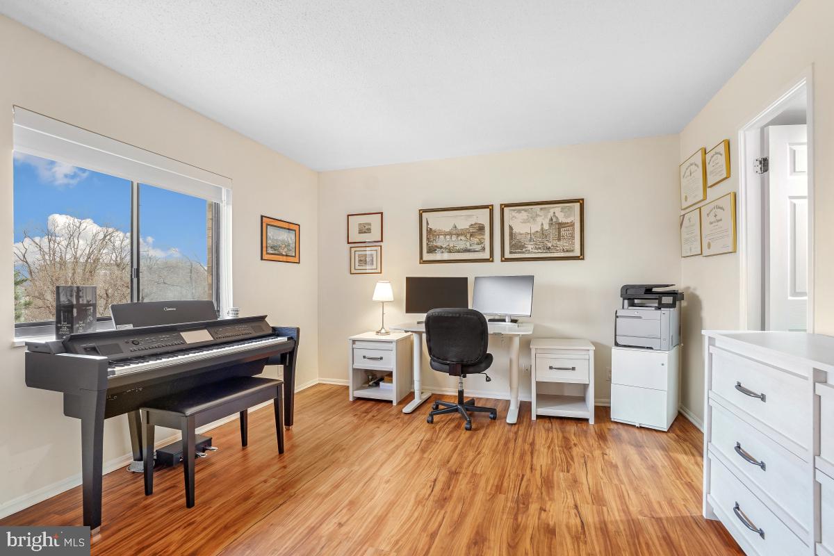 5901 MOUNT EAGLE DR #509, ALEXANDRIA, Virginia 22303, 2 Bedrooms Bedrooms, 8 Rooms Rooms,2 BathroomsBathrooms,Residential,For sale,5901 MOUNT EAGLE DR #509,VAFX2239236 MLS # VAFX2239236