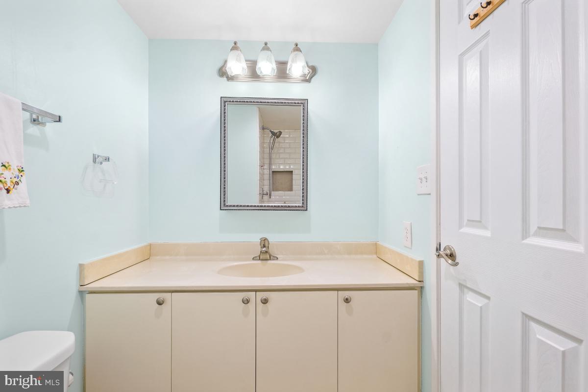 5901 MOUNT EAGLE DR #509, ALEXANDRIA, Virginia 22303, 2 Bedrooms Bedrooms, 8 Rooms Rooms,2 BathroomsBathrooms,Residential,For sale,5901 MOUNT EAGLE DR #509,VAFX2239236 MLS # VAFX2239236