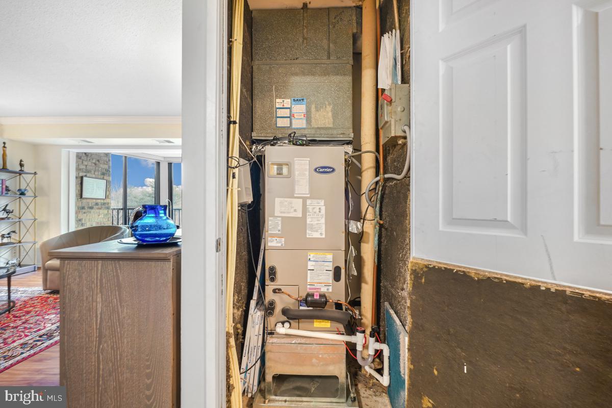 5901 MOUNT EAGLE DR #509, ALEXANDRIA, Virginia 22303, 2 Bedrooms Bedrooms, 8 Rooms Rooms,2 BathroomsBathrooms,Residential,For sale,5901 MOUNT EAGLE DR #509,VAFX2239236 MLS # VAFX2239236