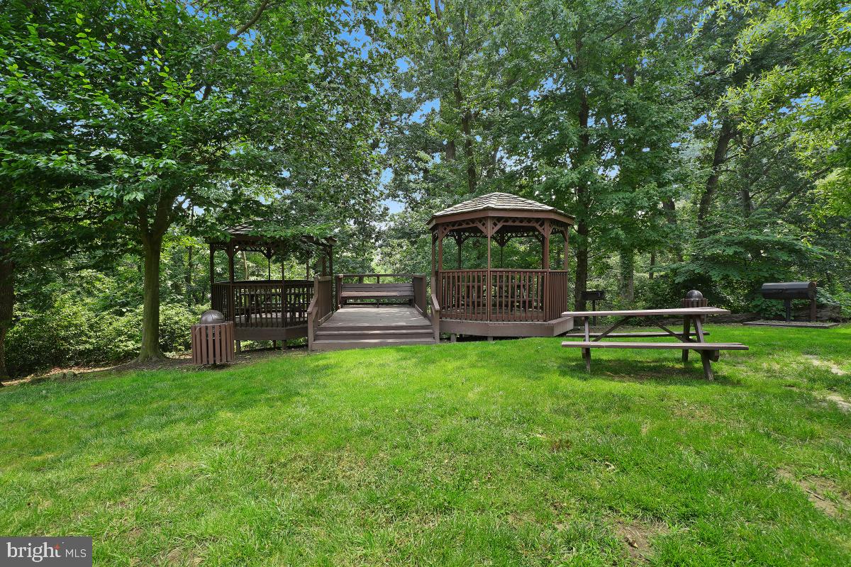 5901 MOUNT EAGLE DR #509, ALEXANDRIA, Virginia 22303, 2 Bedrooms Bedrooms, 8 Rooms Rooms,2 BathroomsBathrooms,Residential,For sale,5901 MOUNT EAGLE DR #509,VAFX2239236 MLS # VAFX2239236
