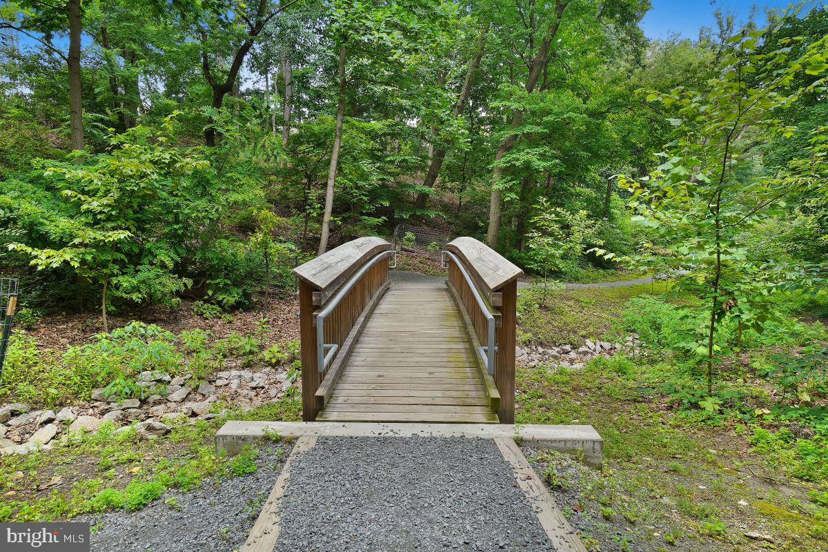 5901 MOUNT EAGLE DR #509, ALEXANDRIA, Virginia 22303, 2 Bedrooms Bedrooms, 8 Rooms Rooms,2 BathroomsBathrooms,Residential,For sale,5901 MOUNT EAGLE DR #509,VAFX2239236 MLS # VAFX2239236