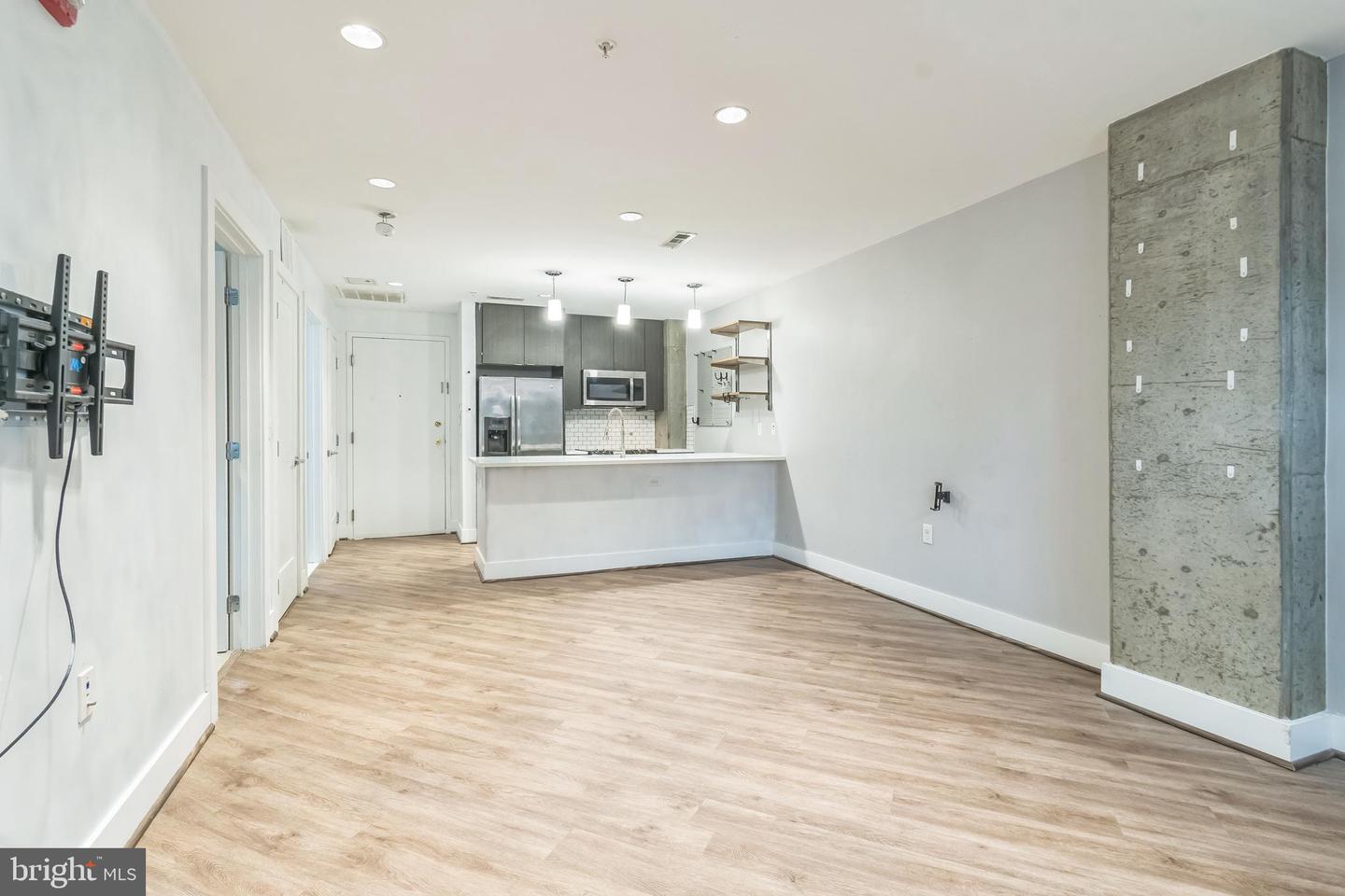 1111 ORREN ST NE #107, WASHINGTON, District Of Columbia 20002, 1 Bedroom Bedrooms, ,1 BathroomBathrooms,Residential,For sale,1111 ORREN ST NE #107,DCDC2199504 MLS # DCDC2199504