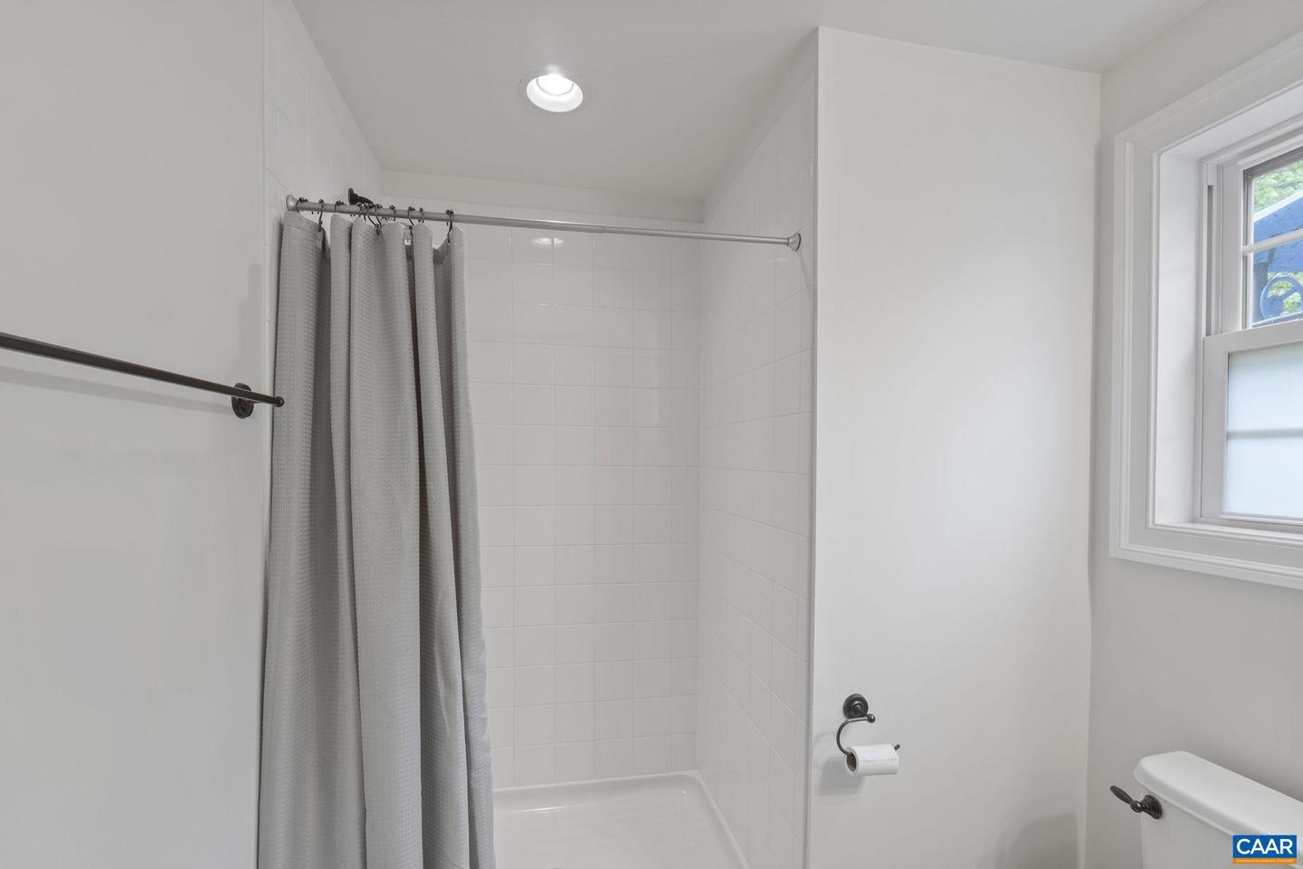 125 HIGHLAND CIR, ZION CROSSROADS, Virginia 22942, 4 Bedrooms Bedrooms, ,3 BathroomsBathrooms,Residential,For sale,125 HIGHLAND CIR,664204 MLS # 664204