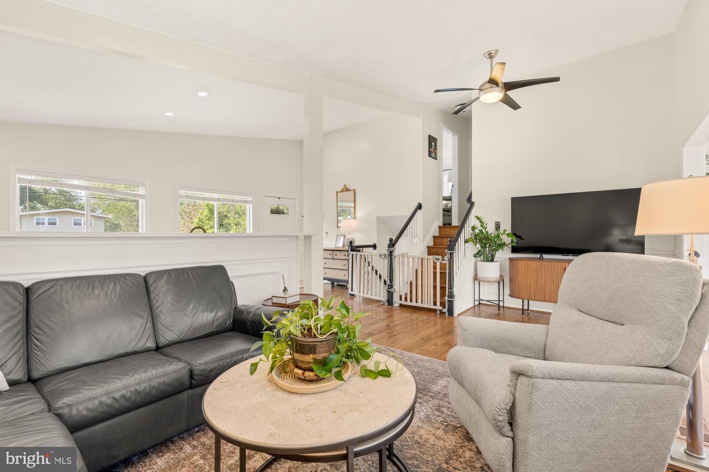 4117 DUVAWN ST, ALEXANDRIA, Virginia 22310, 4 Bedrooms Bedrooms, ,2 BathroomsBathrooms,Residential,For sale,4117 DUVAWN ST,VAFX2239202 MLS # VAFX2239202