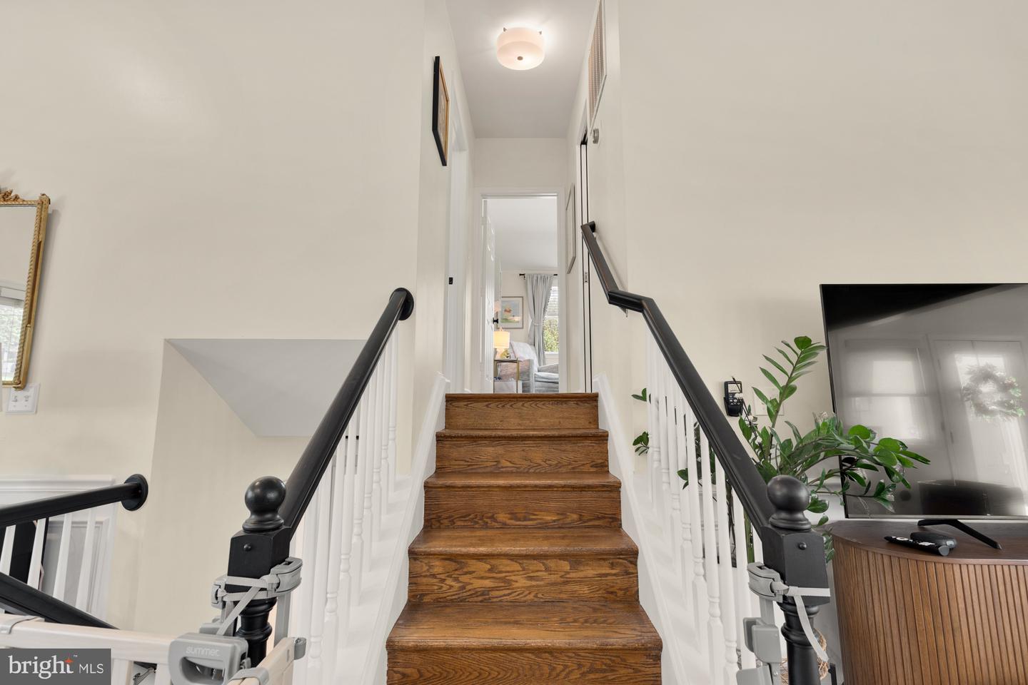 4117 DUVAWN ST, ALEXANDRIA, Virginia 22310, 4 Bedrooms Bedrooms, ,2 BathroomsBathrooms,Residential,For sale,4117 DUVAWN ST,VAFX2239202 MLS # VAFX2239202