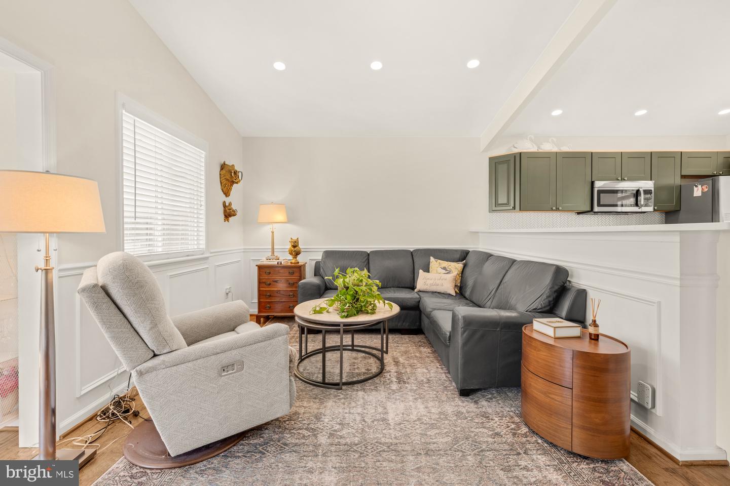 4117 DUVAWN ST, ALEXANDRIA, Virginia 22310, 4 Bedrooms Bedrooms, ,2 BathroomsBathrooms,Residential,For sale,4117 DUVAWN ST,VAFX2239202 MLS # VAFX2239202