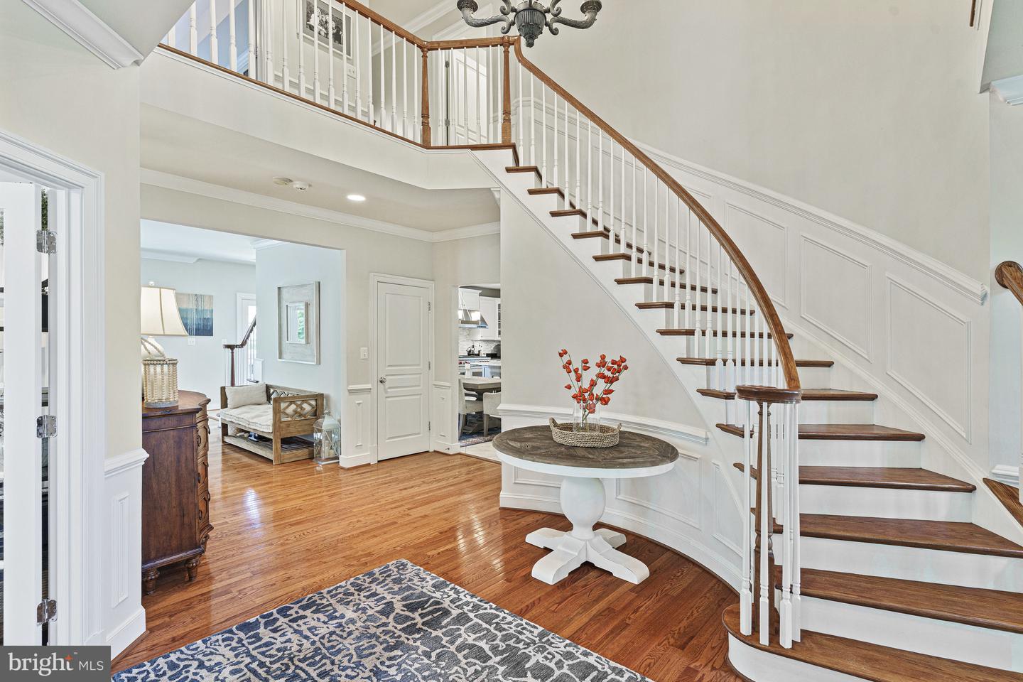 1912 CORLISS CT, MCLEAN, Virginia 22101, 4 Bedrooms Bedrooms, ,4 BathroomsBathrooms,Residential,For sale,1912 CORLISS CT,VAFX2239234 MLS # VAFX2239234
