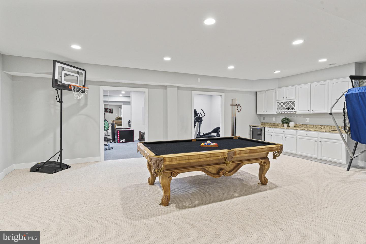 1912 CORLISS CT, MCLEAN, Virginia 22101, 4 Bedrooms Bedrooms, ,4 BathroomsBathrooms,Residential,For sale,1912 CORLISS CT,VAFX2239234 MLS # VAFX2239234