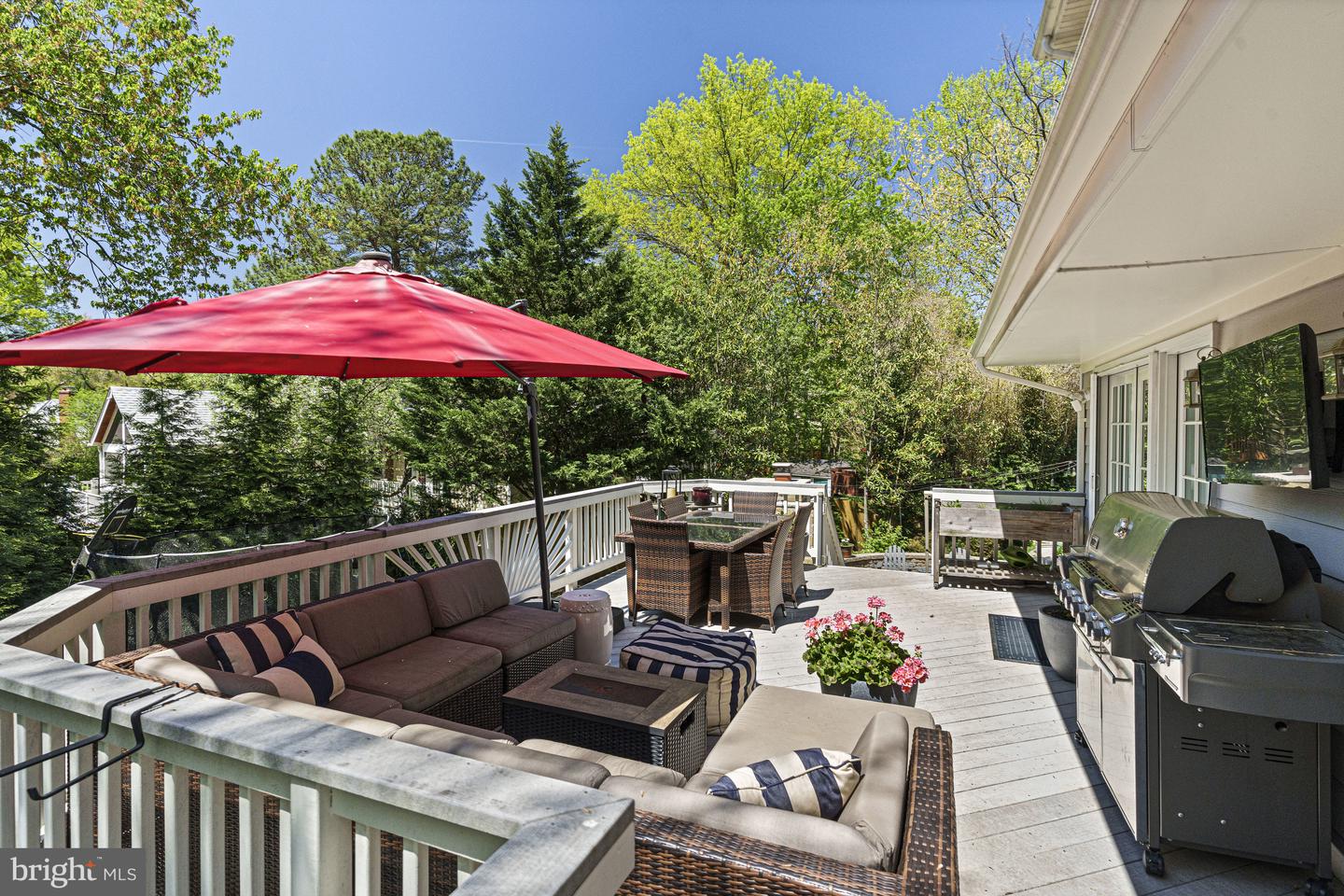 1912 CORLISS CT, MCLEAN, Virginia 22101, 4 Bedrooms Bedrooms, ,4 BathroomsBathrooms,Residential,For sale,1912 CORLISS CT,VAFX2239234 MLS # VAFX2239234