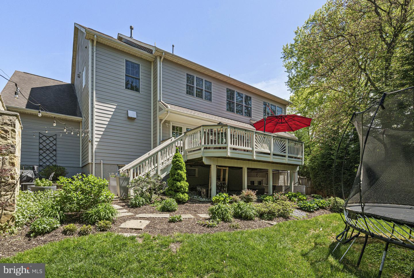 1912 CORLISS CT, MCLEAN, Virginia 22101, 4 Bedrooms Bedrooms, ,4 BathroomsBathrooms,Residential,For sale,1912 CORLISS CT,VAFX2239234 MLS # VAFX2239234