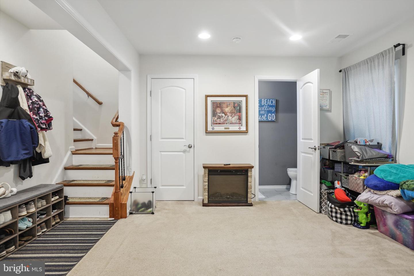 1333 GILMORE ST, FREDERICKSBURG, Virginia 22401, 3 Bedrooms Bedrooms, ,2 BathroomsBathrooms,Residential,For sale,1333 GILMORE ST,VAFB2008146 MLS # VAFB2008146
