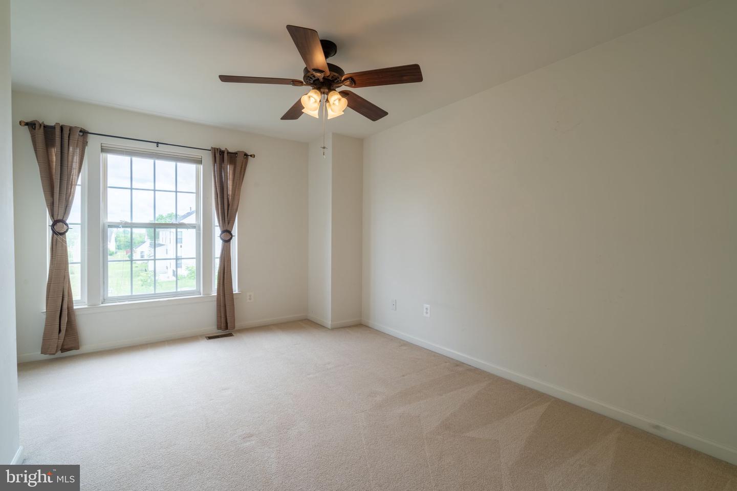 10955 SOUTHCOATE VILLAGE DR, BEALETON, Virginia 22712, 4 Bedrooms Bedrooms, ,3 BathroomsBathrooms,Residential,For sale,10955 SOUTHCOATE VILLAGE DR,VAFQ2016532 MLS # VAFQ2016532