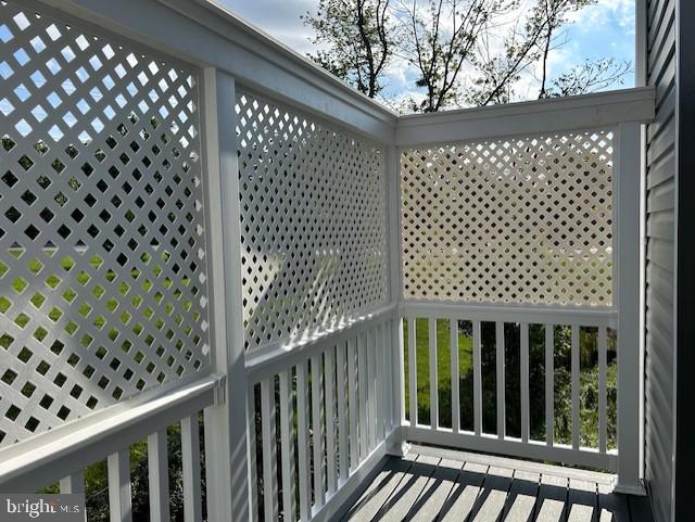 112 AMBERFIELD CT, WINCHESTER, Virginia 22602, 2 Bedrooms Bedrooms, 11 Rooms Rooms,2 BathroomsBathrooms,Residential,For sale,112 AMBERFIELD CT,VAFV2034006 MLS # VAFV2034006