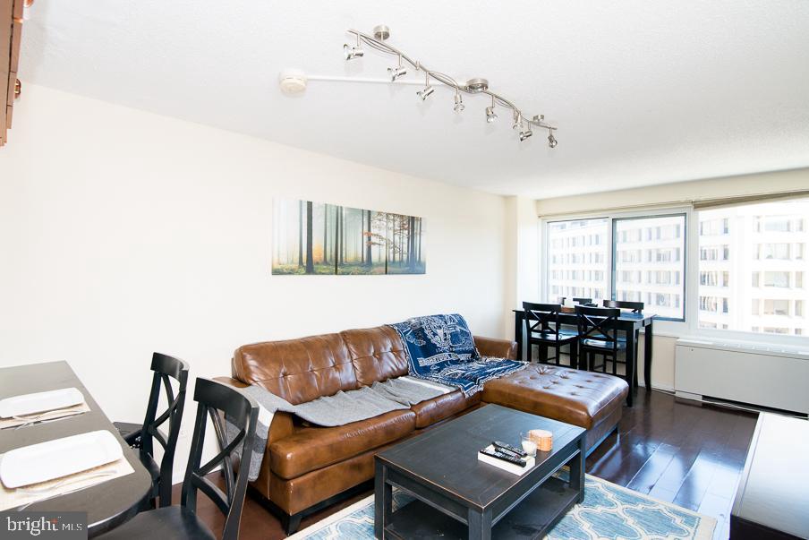 1330 NEW HAMPSHIRE AVE NW #911, WASHINGTON, District Of Columbia 20036, ,1 BathroomBathrooms,Residential,For sale,1330 NEW HAMPSHIRE AVE NW #911,DCDC2199536 MLS # DCDC2199536