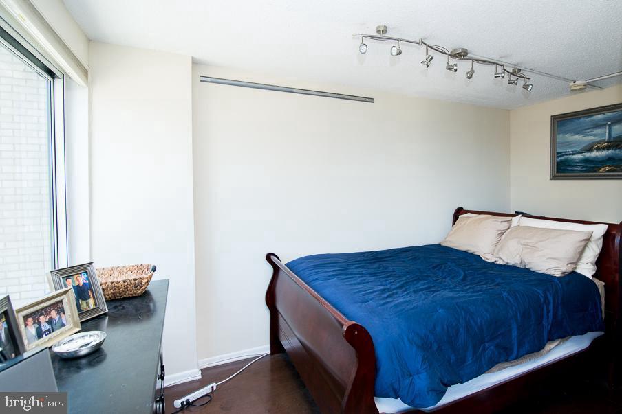 1330 NEW HAMPSHIRE AVE NW #911, WASHINGTON, District Of Columbia 20036, ,1 BathroomBathrooms,Residential,For sale,1330 NEW HAMPSHIRE AVE NW #911,DCDC2199536 MLS # DCDC2199536