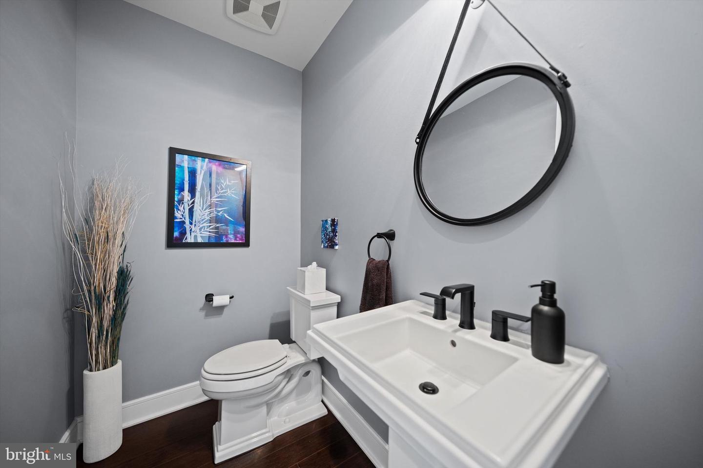 42743 CUMULUS TER, ASHBURN, Virginia 20148, 3 Bedrooms Bedrooms, ,2 BathroomsBathrooms,Residential,For sale,42743 CUMULUS TER,VALO2095828 MLS # VALO2095828