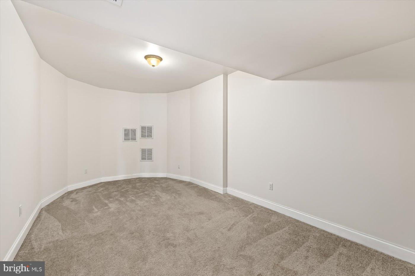 3714 FAIRWAYS CT, FREDERICKSBURG, Virginia 22408, 7 Bedrooms Bedrooms, ,6 BathroomsBathrooms,Residential,For sale,3714 FAIRWAYS CT,VASP2032926 MLS # VASP2032926