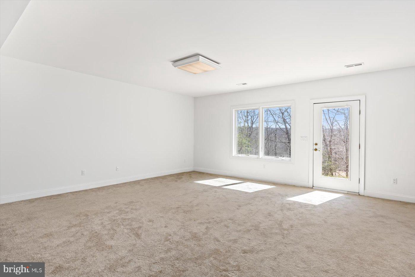 3714 FAIRWAYS CT, FREDERICKSBURG, Virginia 22408, 7 Bedrooms Bedrooms, ,6 BathroomsBathrooms,Residential,For sale,3714 FAIRWAYS CT,VASP2032926 MLS # VASP2032926