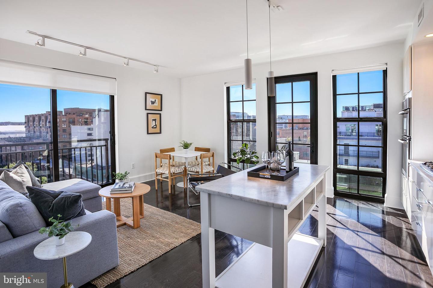 1011 M ST NW #903, WASHINGTON, District Of Columbia 20001, 2 Bedrooms Bedrooms, ,2 BathroomsBathrooms,Residential,For sale,1011 M ST NW #903,DCDC2199540 MLS # DCDC2199540