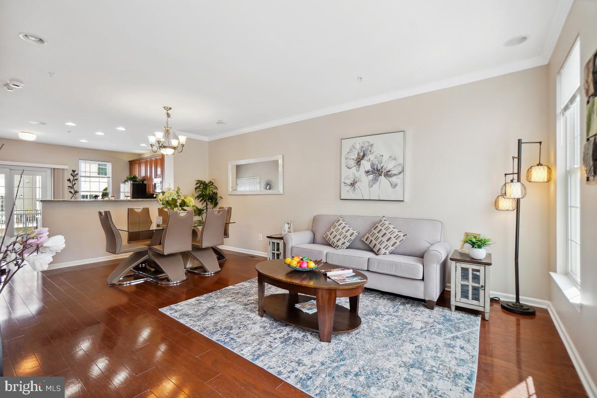42812 SMALLWOOD TER, CHANTILLY, Virginia 20152, 3 Bedrooms Bedrooms, ,3 BathroomsBathrooms,Residential,For sale,42812 SMALLWOOD TER,VALO2095836 MLS # VALO2095836