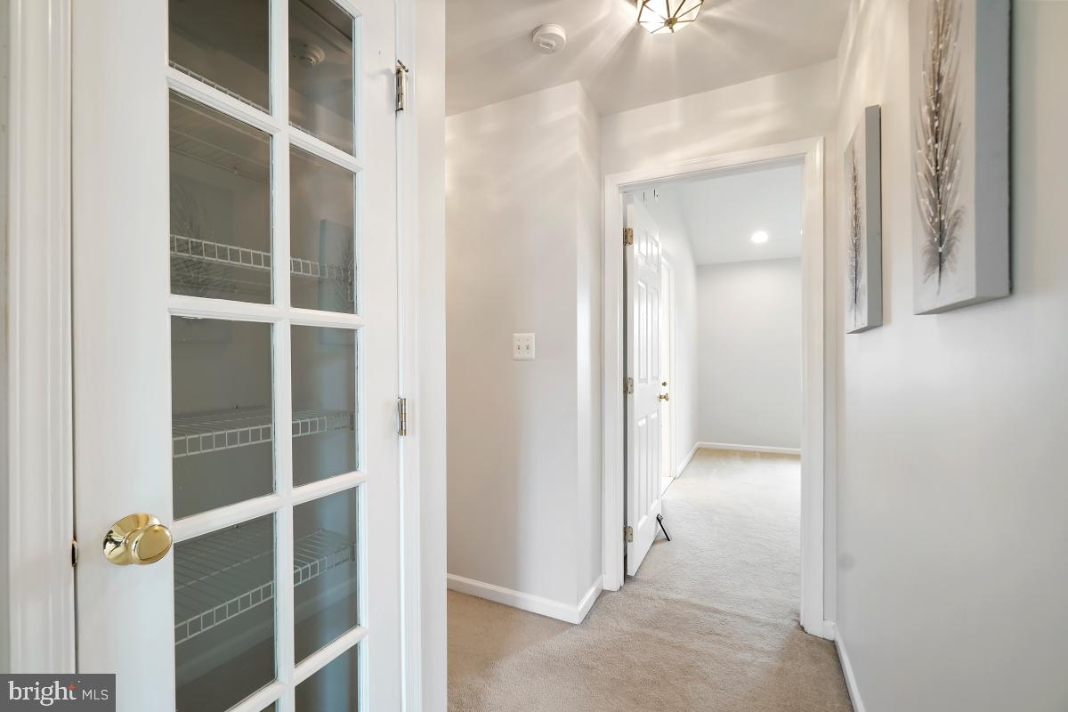 42812 SMALLWOOD TER, CHANTILLY, Virginia 20152, 3 Bedrooms Bedrooms, ,3 BathroomsBathrooms,Residential,For sale,42812 SMALLWOOD TER,VALO2095836 MLS # VALO2095836