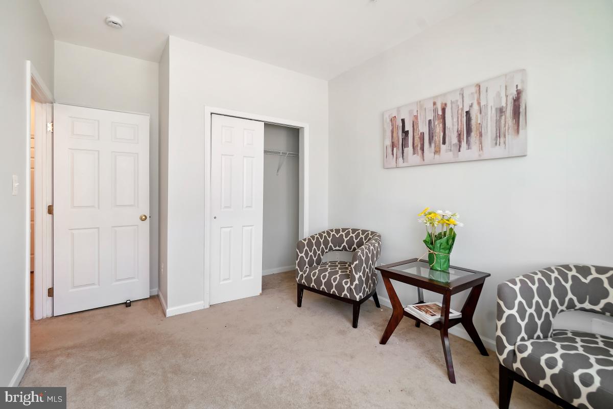 42812 SMALLWOOD TER, CHANTILLY, Virginia 20152, 3 Bedrooms Bedrooms, ,3 BathroomsBathrooms,Residential,For sale,42812 SMALLWOOD TER,VALO2095836 MLS # VALO2095836