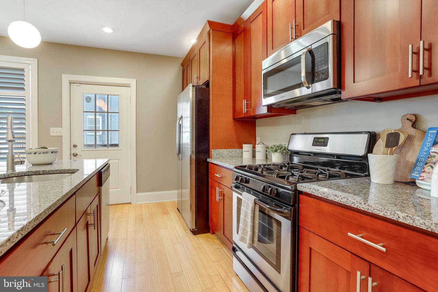 1716 M ST NE, WASHINGTON, District Of Columbia 20002, 3 Bedrooms Bedrooms, ,3 BathroomsBathrooms,Residential,For sale,1716 M ST NE,DCDC2199576 MLS # DCDC2199576