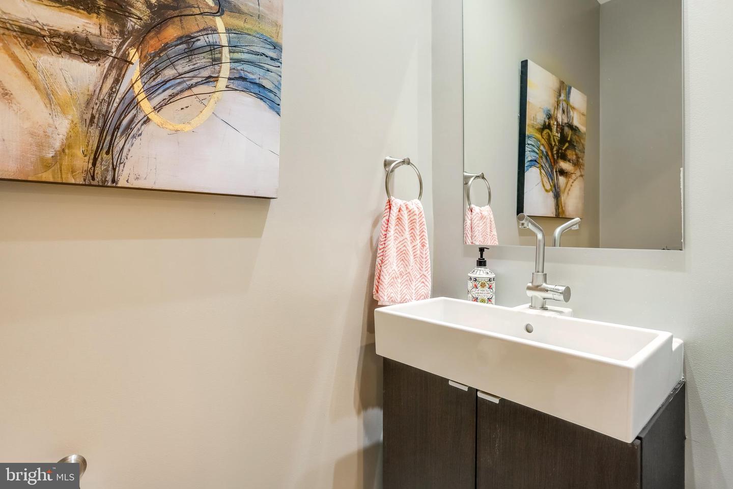 1716 M ST NE, WASHINGTON, District Of Columbia 20002, 3 Bedrooms Bedrooms, ,3 BathroomsBathrooms,Residential,For sale,1716 M ST NE,DCDC2199576 MLS # DCDC2199576