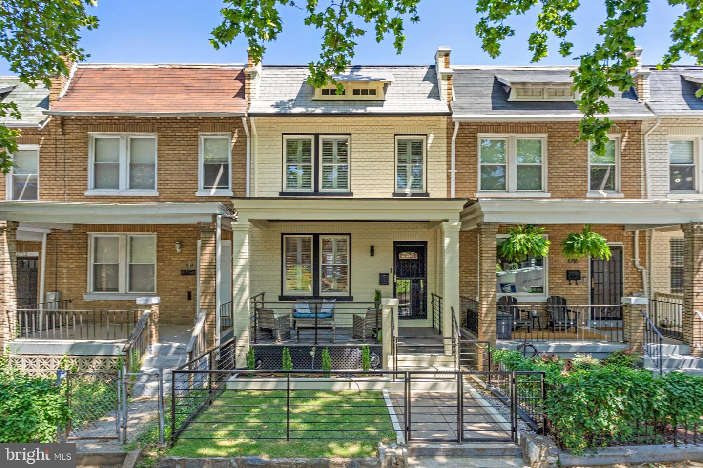 1716 M ST NE, WASHINGTON, District Of Columbia 20002, 3 Bedrooms Bedrooms, ,3 BathroomsBathrooms,Residential,For sale,1716 M ST NE,DCDC2199576 MLS # DCDC2199576